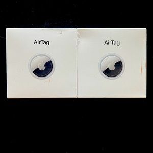 Set of 2 Apple AirTags Unopened